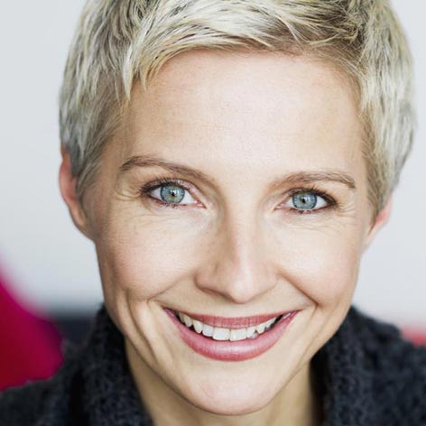 The Best Short Haircuts For Older Women That Boost Confidence